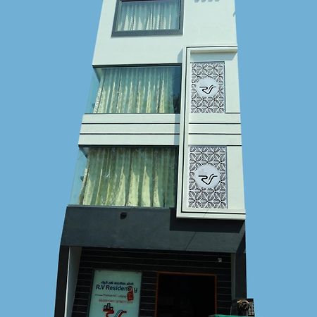 Hotel Rv Residency Wodapatti Esterno foto
