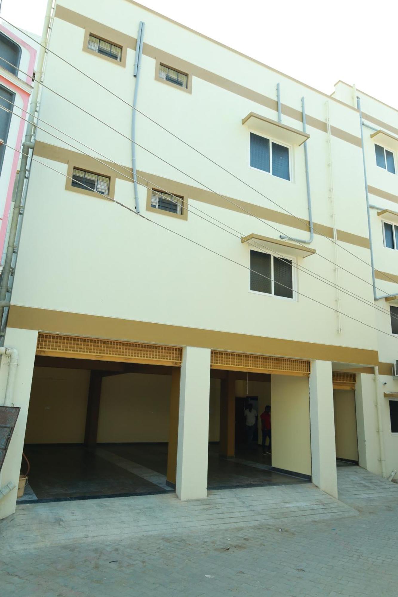 Hotel Rv Residency Wodapatti Esterno foto